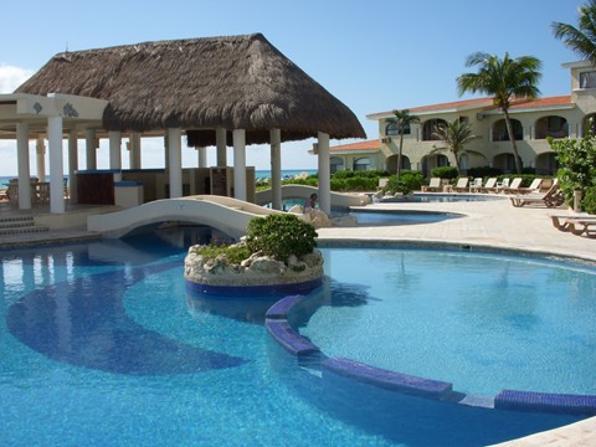 Caribbean Beachfront Condo- Playa del Carmen, MX