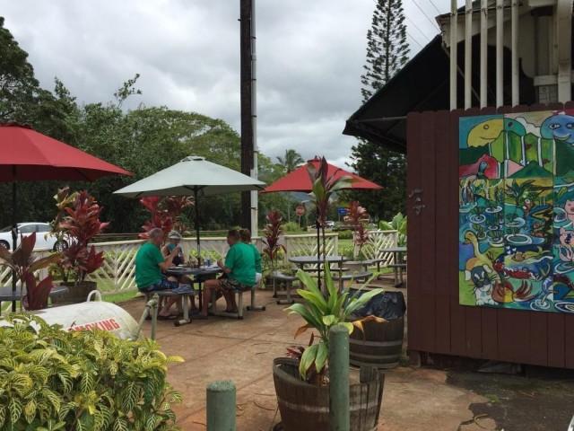 Pizza And Local Grindz - North Shore General Store - Princeville - Kauai - Hawaii