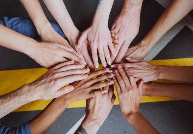 Why a Group Villa Getaway in Spain is 2025’s Hottest Travel Move