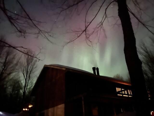Experience the Northern Lights This November at Cabin Fevers 