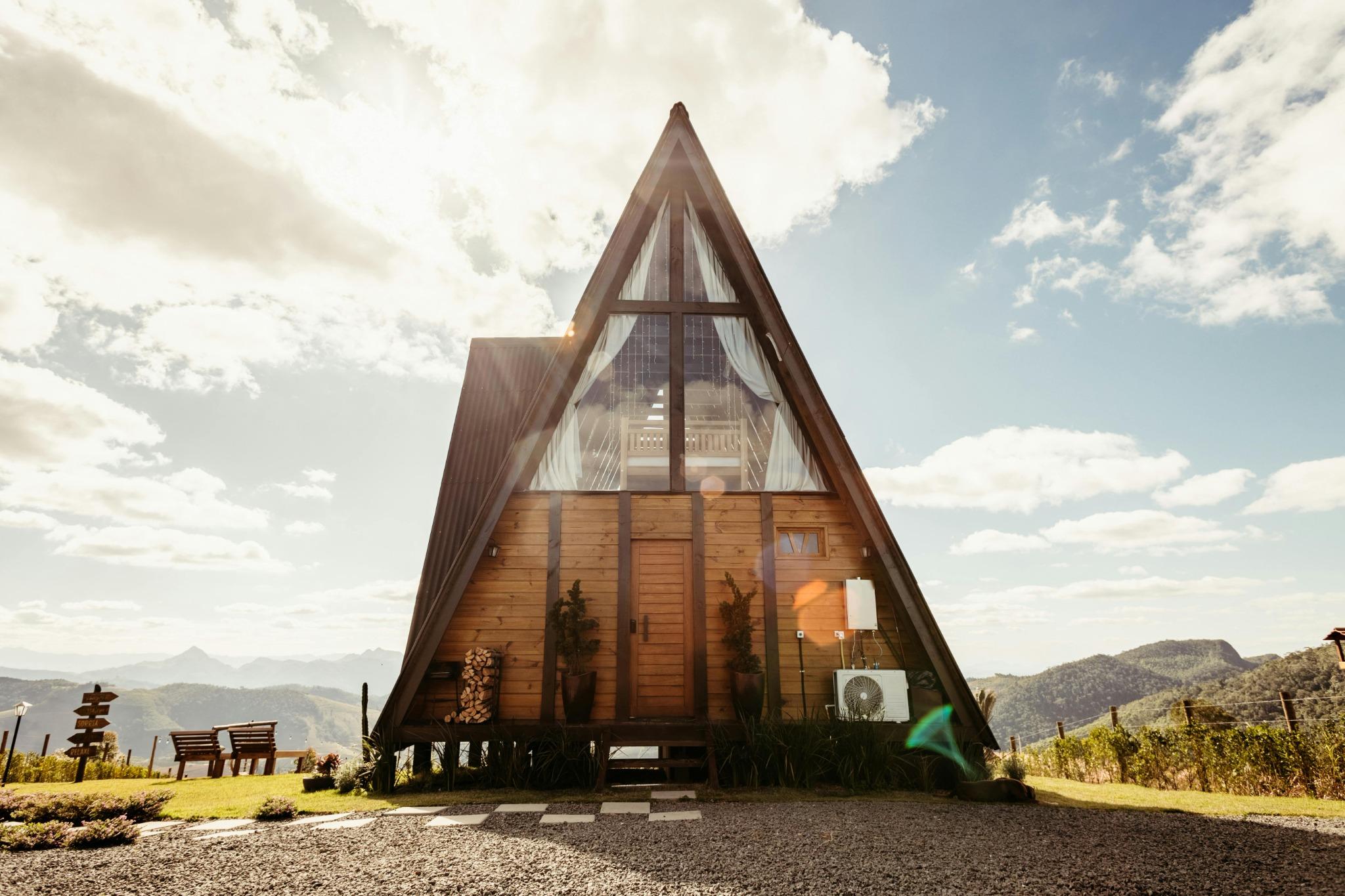 Escape in Style: Top Luxury Cabin Rentals for Your Next Getaway