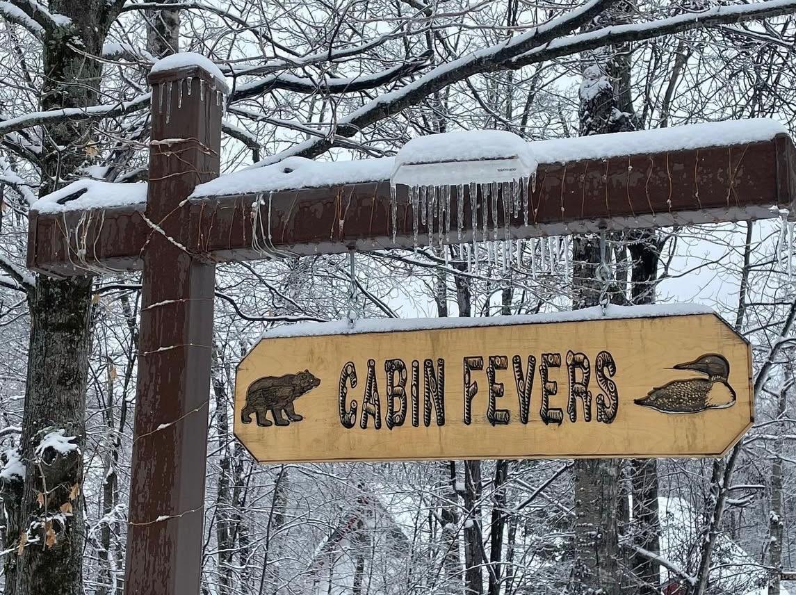 Rent Both Units @ Cabin Fevers – Perfect Winter Getaway for 12 Guests