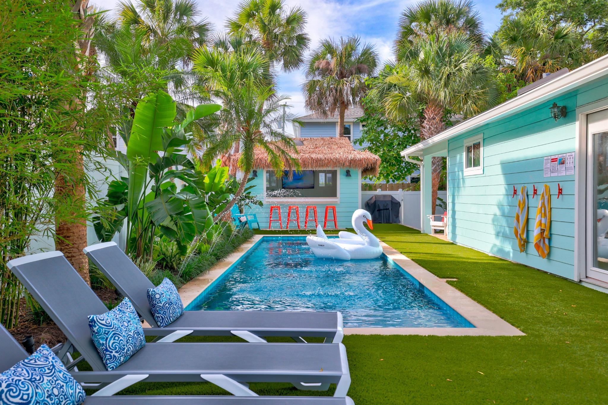 Vacation Homes Within Walking Distance of Top Beaches