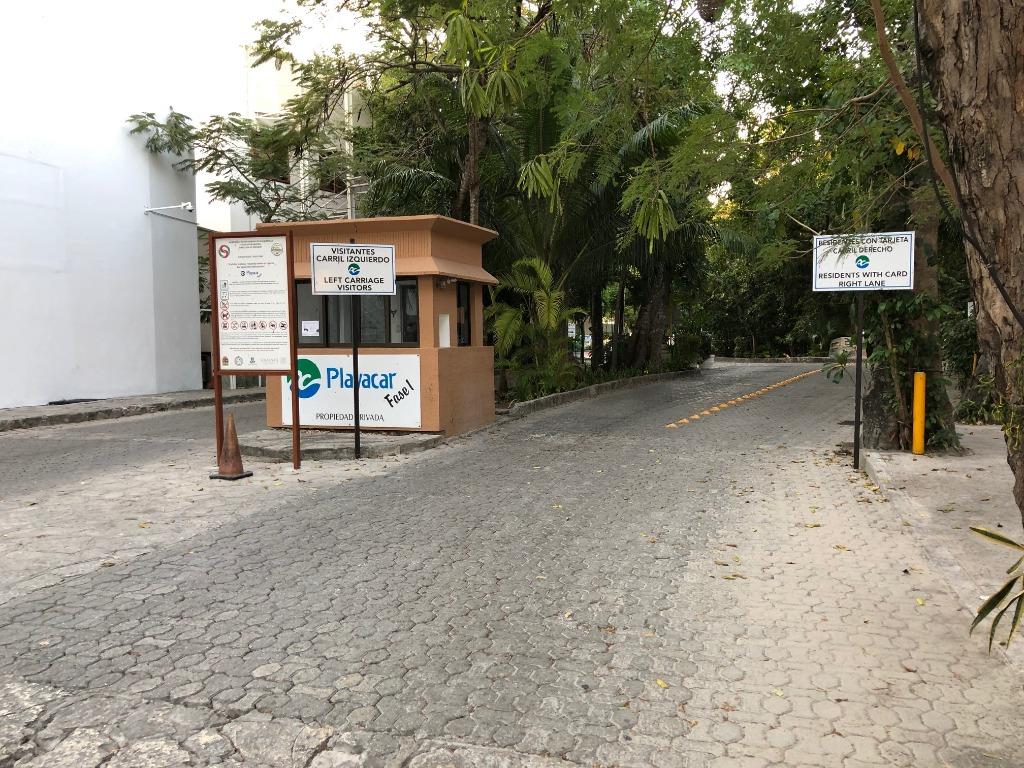 Driving to Caribbean Beachfront Condo