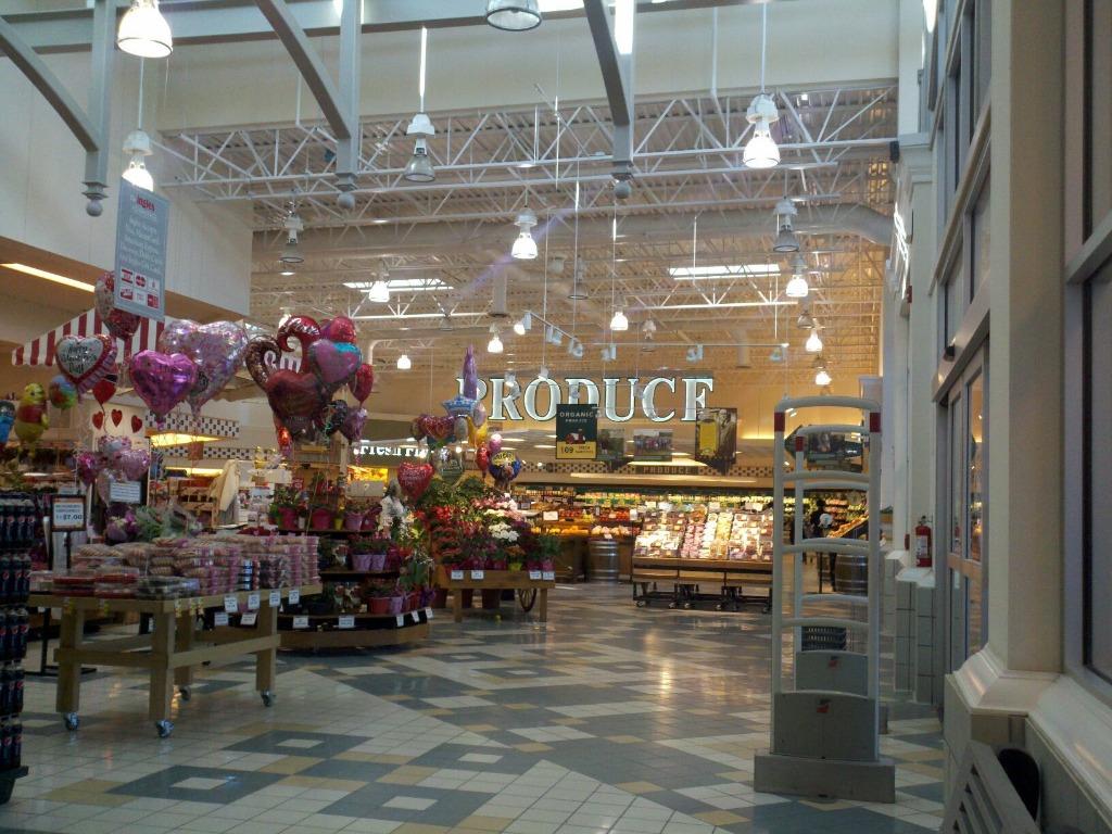 Ingles Grocery Store Near Lake Lure and Mill Spring North Carolina