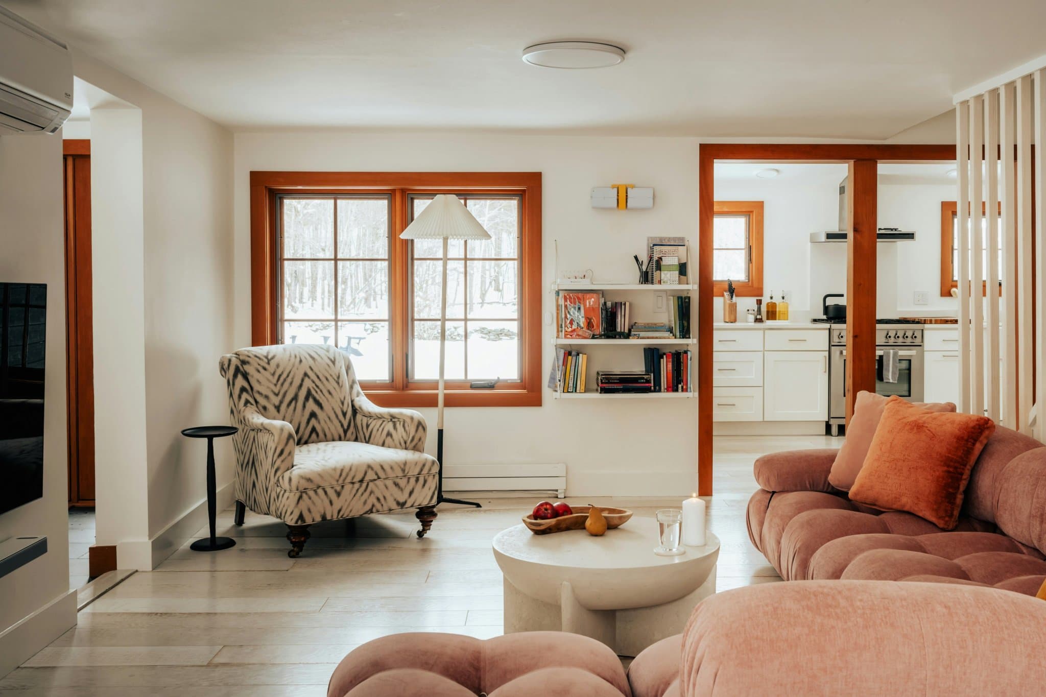 10 Best Airbnb Alternatives in 2026 (Including $0-Fee Options)